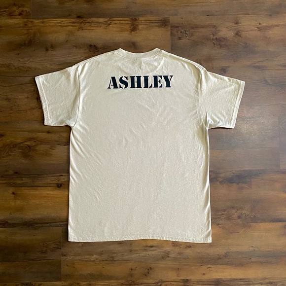 Recess Beige Graphic Tee Size L - Picture 3 of 4